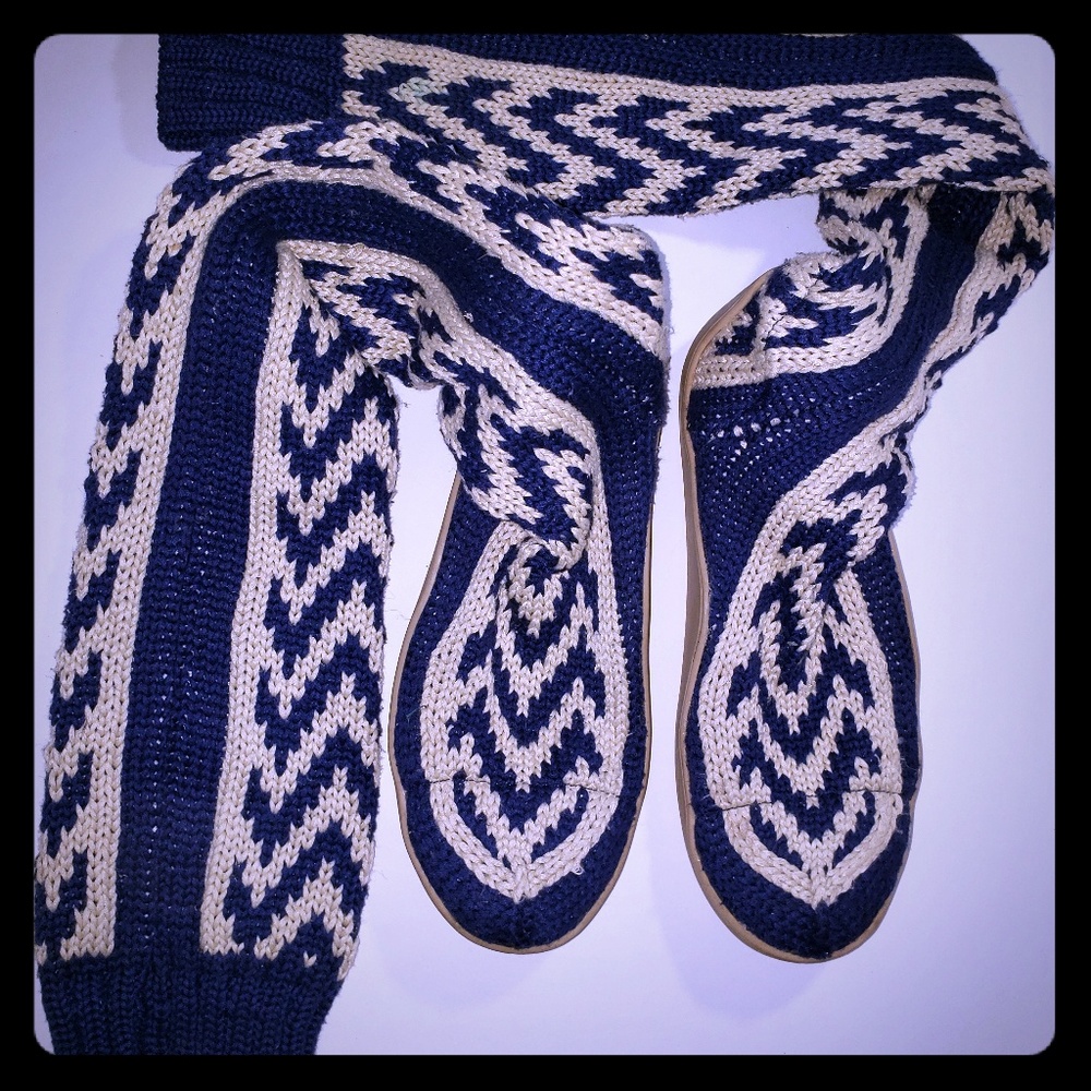 Over-the-Knee Knit Boots in Navy and Cream